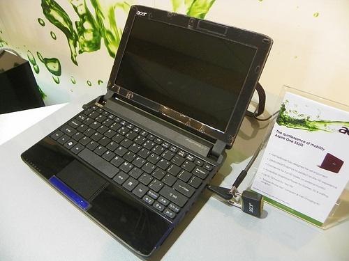 [Acer Aspire One 532G[11].jpg]