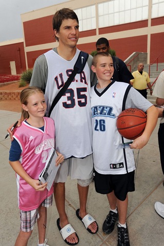 [c85d59ff78f40081105d797de040b95b-getty-89079148ab029_usab_minicamp[3].jpg]