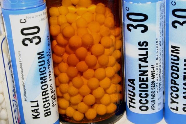 [homeopathy-pills-4[2].jpg]