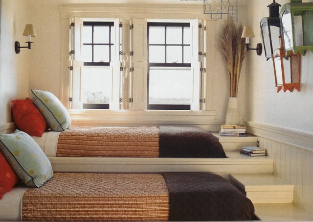 [Bedroom Traditional Home June, July 09[7].jpg]