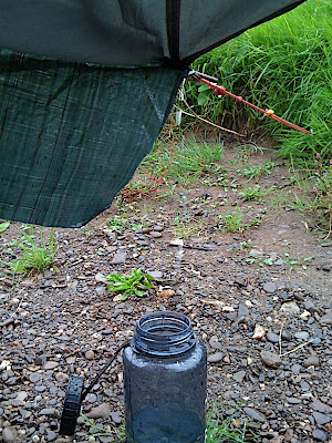 We were a bit short of water so collected water running off teh shelter to top up - a litre gathered within about 10 minutes.