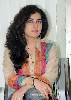 Archana (Gallery 15)