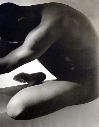 Male Nude - side view with foot, 1952.jpg