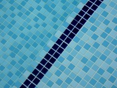 mosaico em piscinas