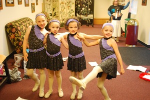[Dance 2010_060310 723 [2].jpg]