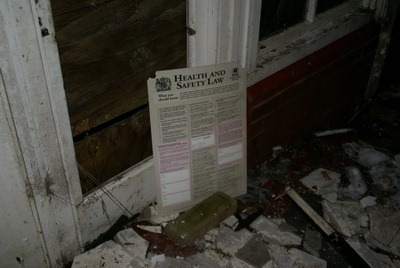 [HawkhurtsCastle0302.jpg]