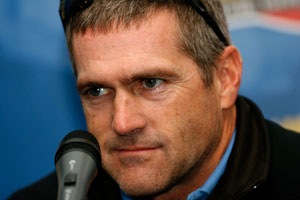 [Bobby Labonte gets ready for new season[3].jpg]