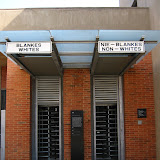 150 Aug 2005 Johannesburg Apartheid Museum.JPG