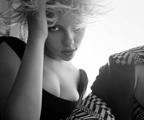scarlett johansson desbaratinando linda sensual sexy (64) scarlett johansson desbaratinando linda sensual sexy (64)