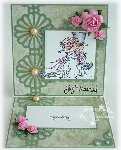 [lotv-wedding-couple-easel-c[2].jpg]