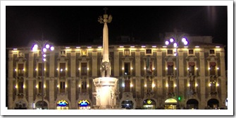 piazza duomo di notte