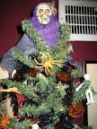 Halloween Tree 2010, close-up