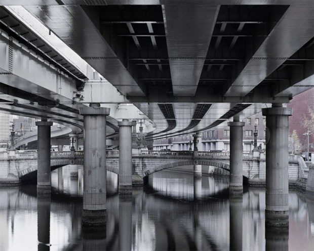 Architectural-bridge-photo