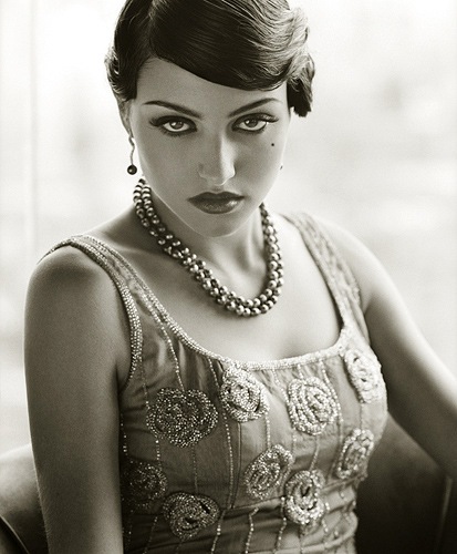 black-and-white-Portrait-photography of a beautiful model black-and-white-Portrait-photography of a beautiful model
