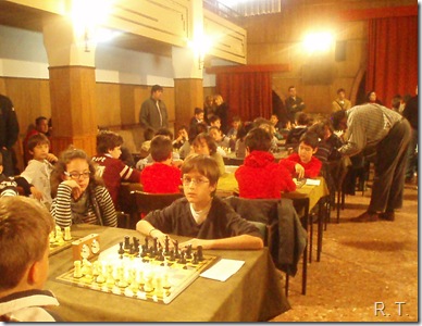 Sala de juego de los escolares en el Café Juanet de Tamarite de Litera.