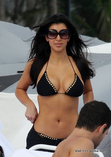 Kim Kardashian photo