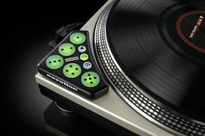 Novation + Ean Golden Dicer DJ cue point+ loop kontroller