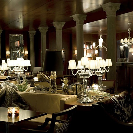 [dzn_Palazzina-Grassi-by-Philippe-Starck-38[4].jpg]