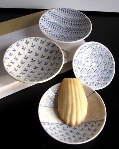 [bluedishes.cynthiavardhan.etsy[3].jpg]