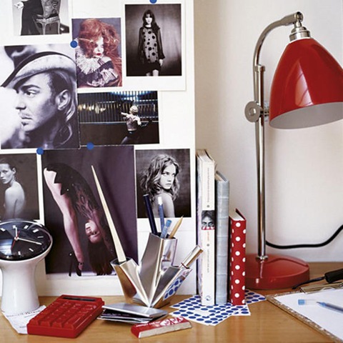 [desk.livingetc.com[3].jpg]