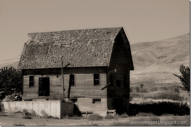 barn