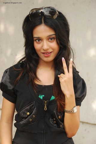 [amritarao2full3.jpg]