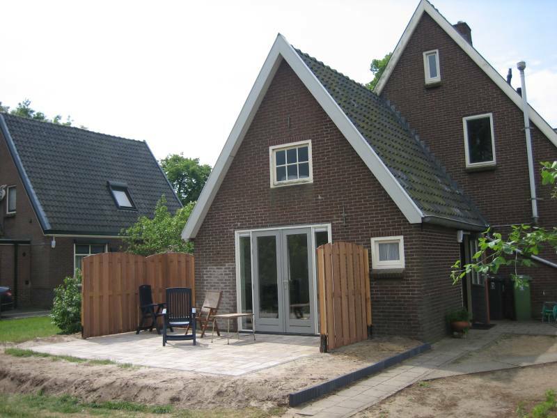 [Terras+en+windschermen.jpg]