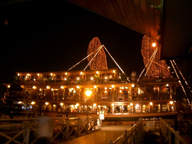 [dinnercruiseship01[3].jpg]