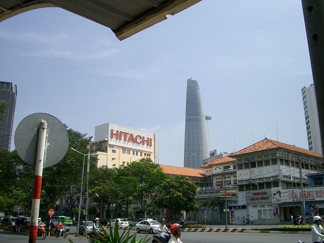 [aroundbentinhmarket02[3].jpg]