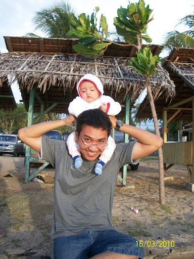 Pantai Anyer di Sore yang Indah