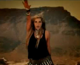 Kesha-Take It Off Video Clip