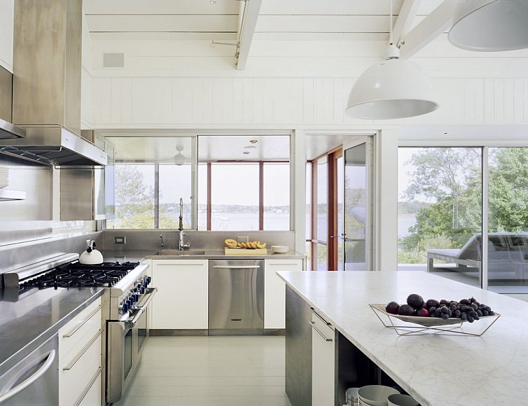 Modern Family Lake Home Design Modern Family Home Design Interior Kitchen