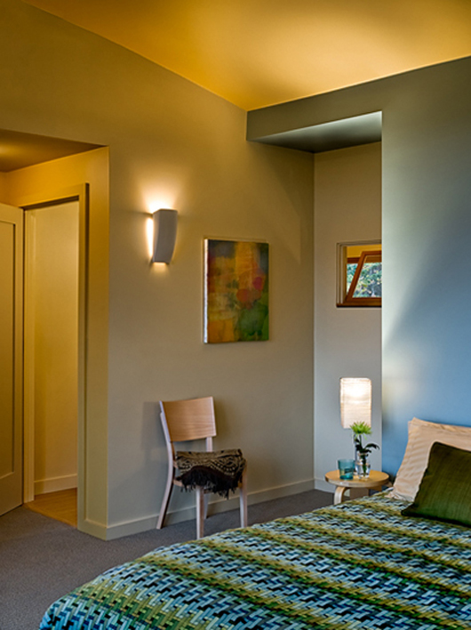 Modern House Interior Design Bedroom Decorating