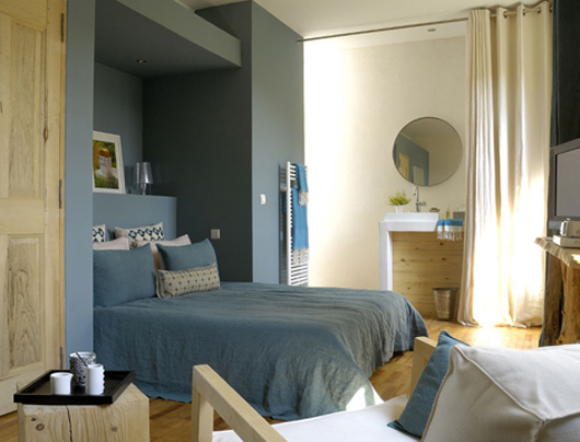vacation home interior bedroom design