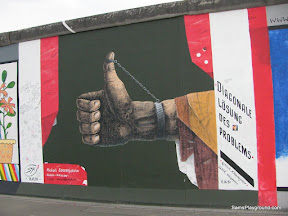 East Side Gallery - Berlin-5.JPG