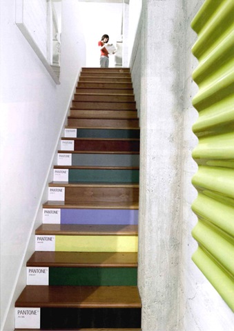[pantone scale[3].jpg]