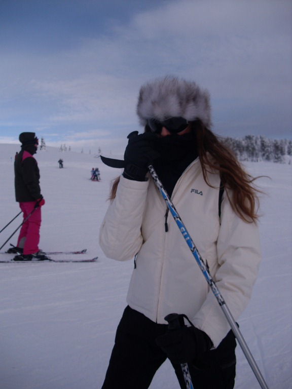[DSCI00933.jpg]