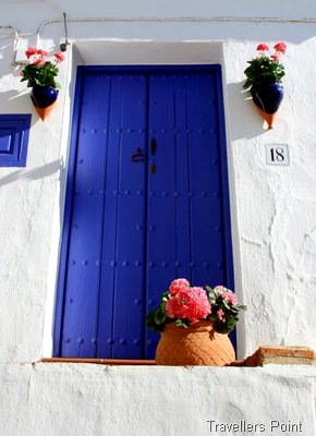 [bluedoortravellerspoint5.jpg]