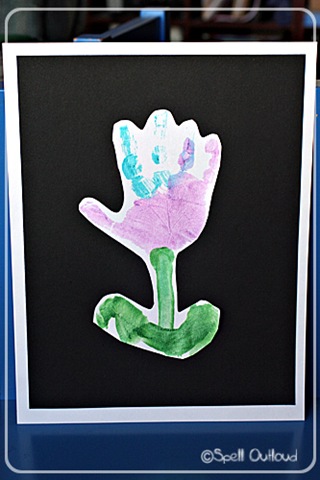 [flowerhandprintcraft4.jpg]