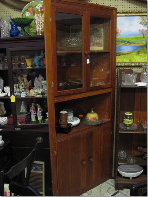 Corner Cabinet2