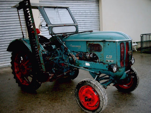 Hanomag C218