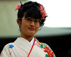 The ONLY girl wearing glasses I saw today, so had to feature her.