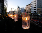 It was quite a job lighting all 700 candles, there were only a few volunteers, I felt like I should have volunteered to help!