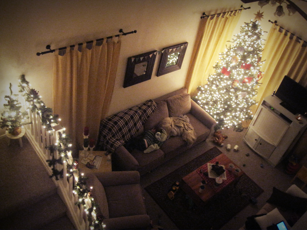 [shuggilippo-rockafeller-christmas-tree[3].png]