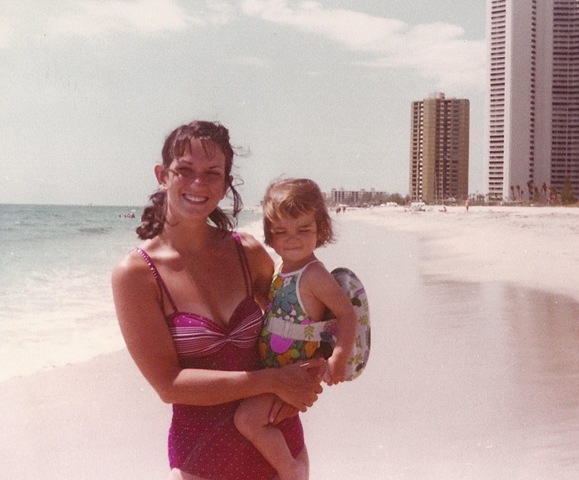 [Me Mom Singer Island 1980[4].jpg]