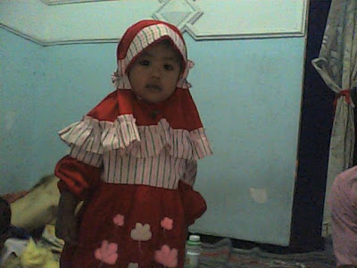 Aisyah pake jilbab 3