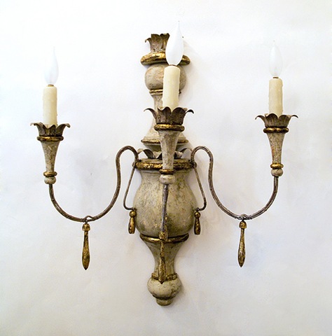 [julie neill- jamie sconce[2].jpg]
