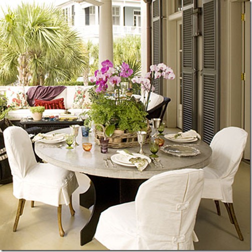 outdoor-dining-table-l via a lifes design