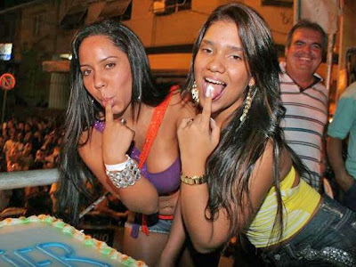 Mulher_Filé_Mulher_Melão_Méier