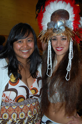 Ive always wanted to shake my hips like a hula girl! haha.
